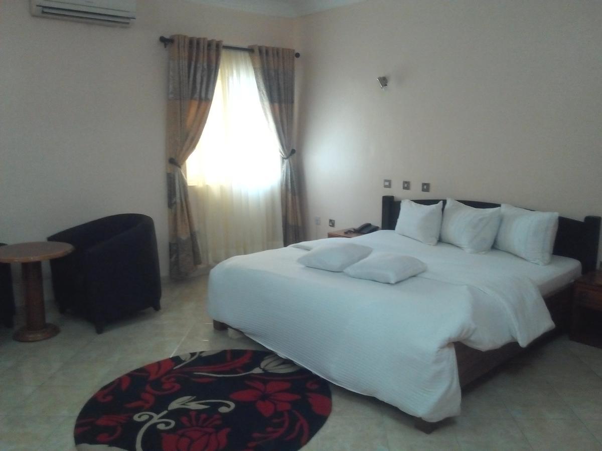Orchid Hotel Asaba Kültér fotó